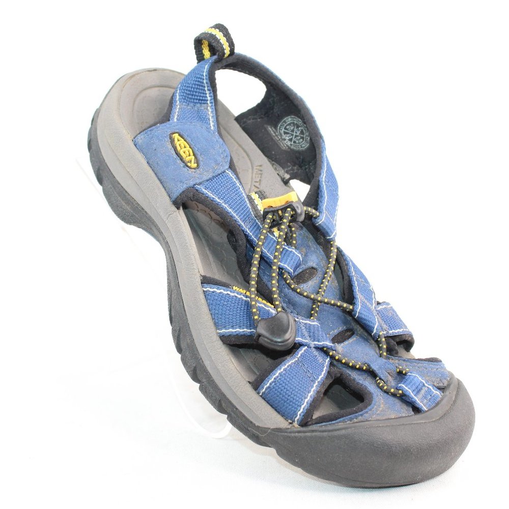 KEEN Hiking Trail Outdoor Waterproof Blue Fabric Strap Toggle Sandal #124